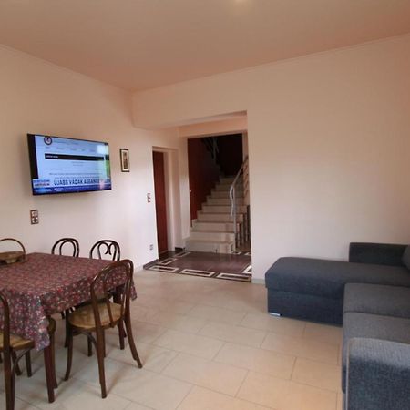Velence Lake Apartman Гардонь Экстерьер фото