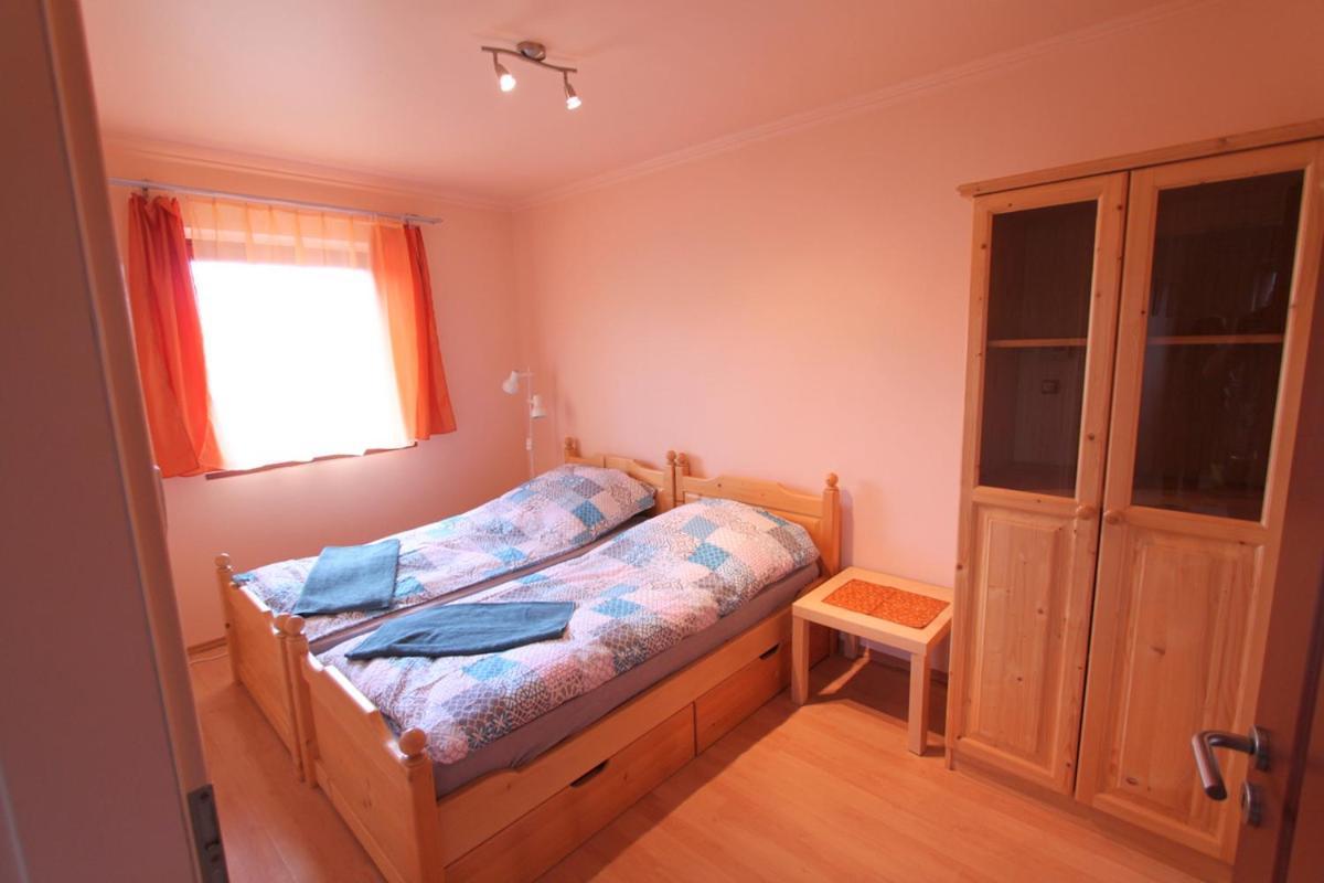Velence Lake Apartman Гардонь Экстерьер фото