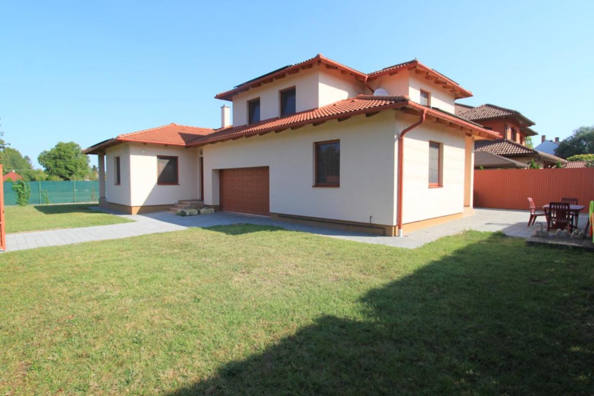Velence Lake Apartman Гардонь Экстерьер фото