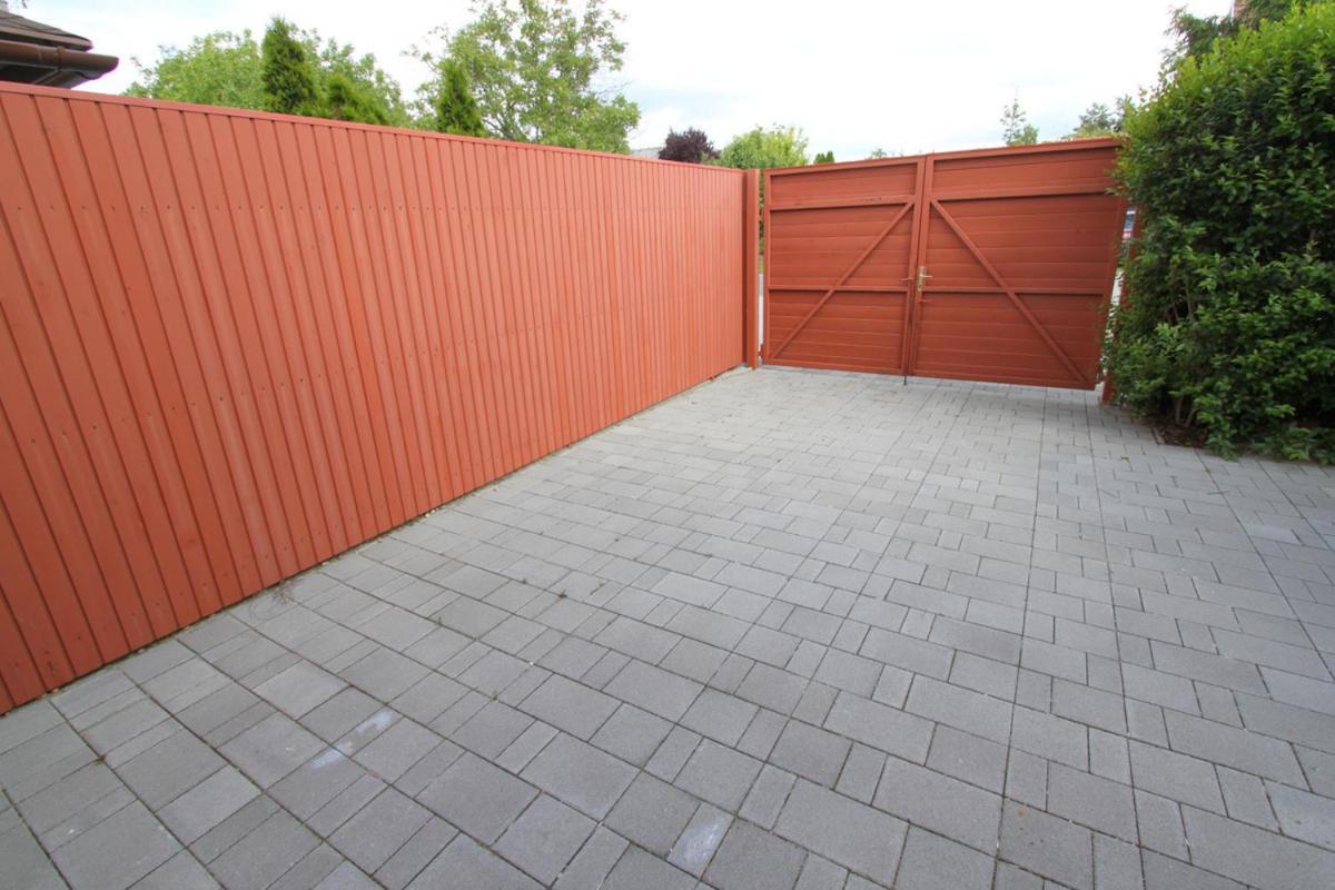 Velence Lake Apartman Гардонь Экстерьер фото